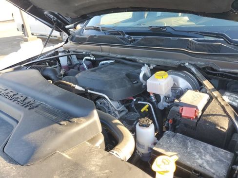 Used 2025 RAM 2500 Big Horn image 36