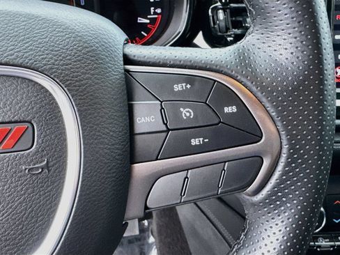 Used 2022 Dodge Durango SXT w/ Trailer Tow Group IV AWD/4WD image 9