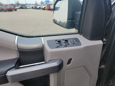 Used 2018 Ford F150 XLT w/ Equipment Group 302A Luxury image 22