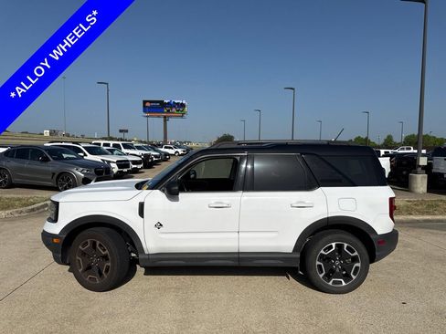 Used 2021 Ford Bronco Sport Outer Banks AWD/4WD image 3