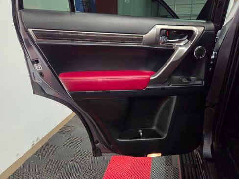 Used 2022 Lexus GX 460 Luxury image 31