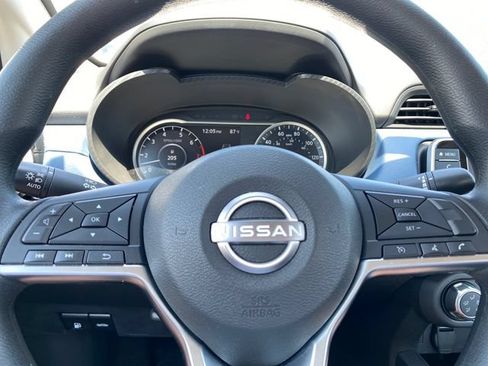 Used 2025 Nissan Versa SV w/ Trunk Package FWD image 14