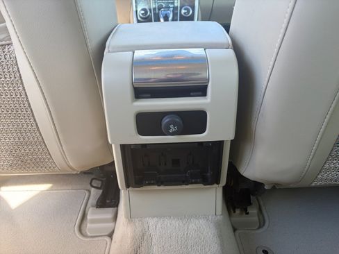 Used 2016 Volvo XC70 T5 Premier w/ Protection Package AWD/4WD image 30
