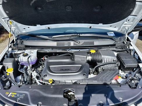 New 2026 Chrysler Pacifica Limited w/ S Appearance Package image 29