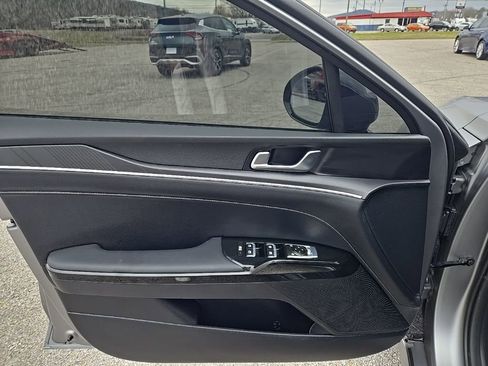 Used 2025 Kia K5 GT-Line image 16