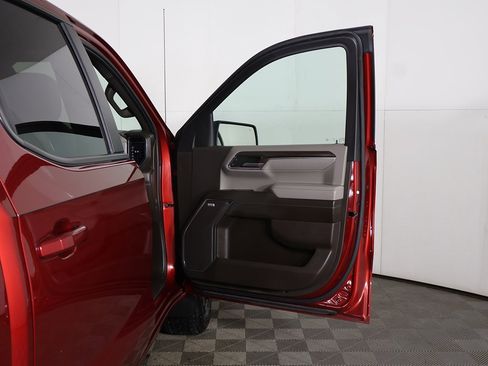 Used 2024 Chevrolet Silverado 1500 RST w/ Dark Appearance Package image 21