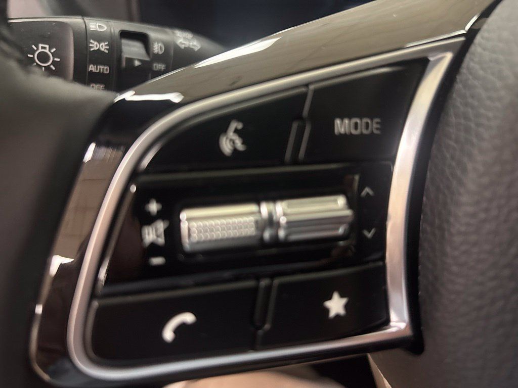 Used 2024 Kia Seltos EX AWD/4WD image 23