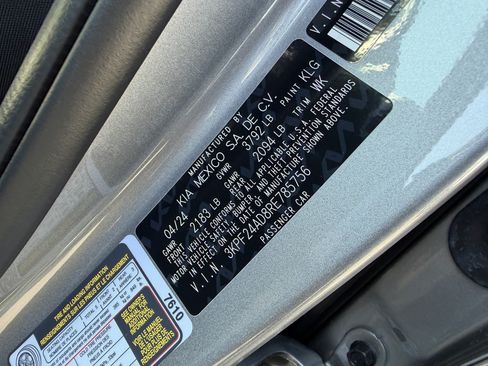 Certified 2024 Kia Forte LXS FWD image 27