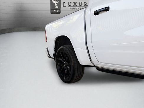 Used 2023 RAM 1500 Laramie AWD/4WD image 14