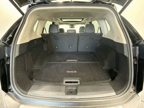 Used 2023 Nissan Rogue SL FWD image 29