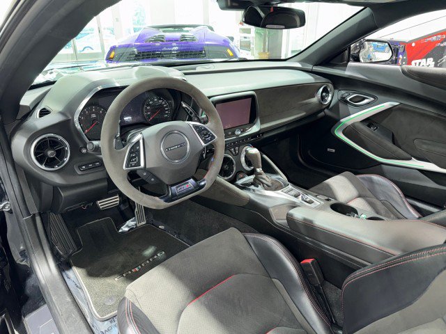 Used 2018 Chevrolet Camaro ZL1 RWD image 48