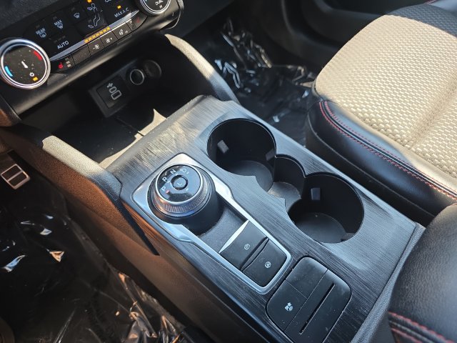 Used 2024 Ford Escape ST-Line Select AWD/4WD image 29