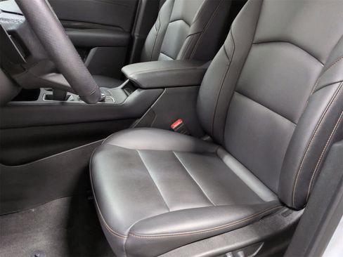 Used 2022 Cadillac XT4 Sport w/ Cold Weather Package image 17