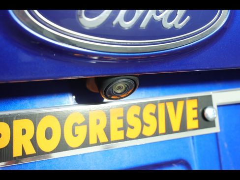 Used 2019 Ford Escape SE image 18