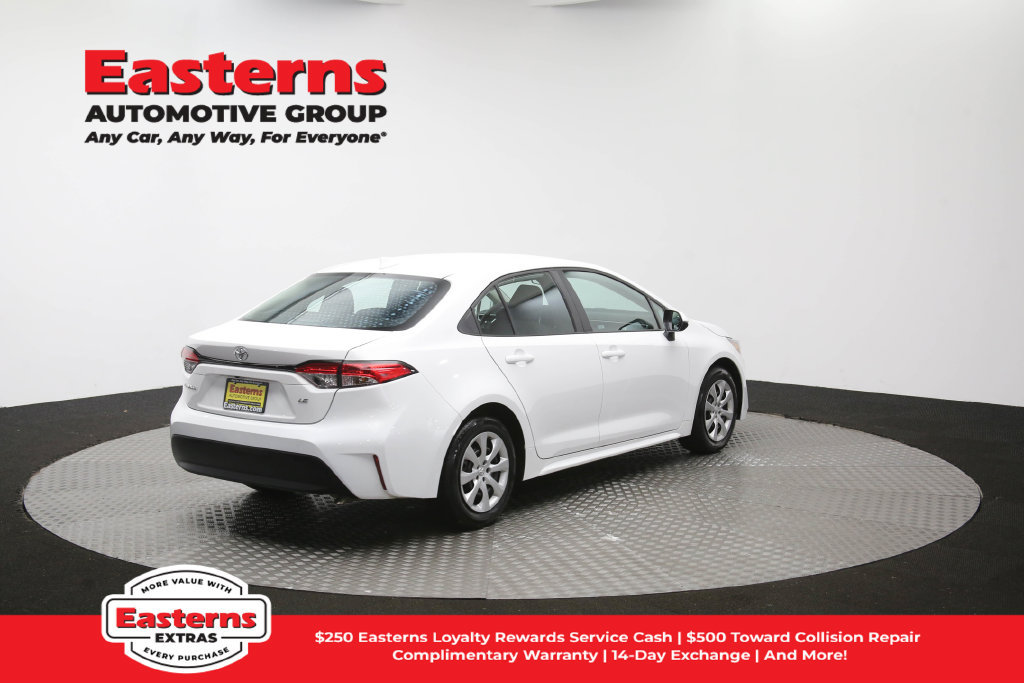 Used 2026 Toyota Corolla LE FWD image 39