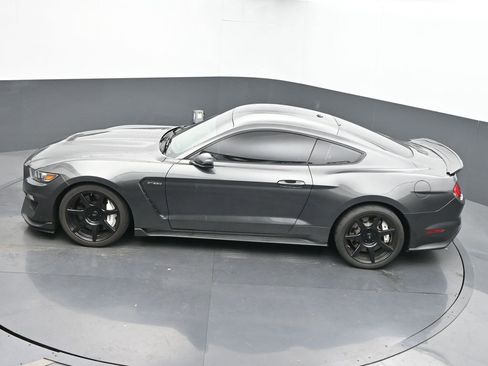Used 2017 Ford Mustang Shelby GT350 image 36