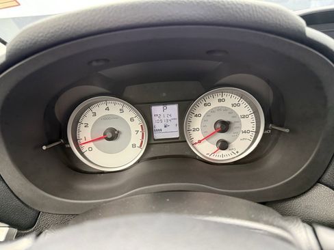 Used 2014 Subaru Impreza 2.0i Premium w/ All-Weather Package w/CVT image 4