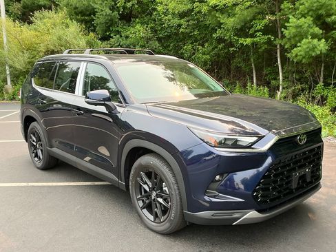New 2026 Toyota Grand Highlander AWD image 7