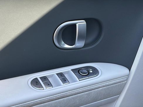 Certified 2023 Hyundai Ioniq 5 SEL image 16