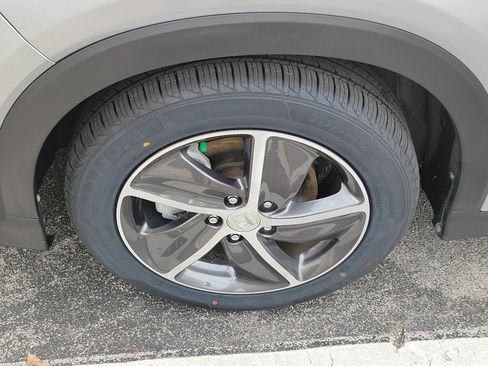 Certified 2022 Honda HR-V EX-L image 8