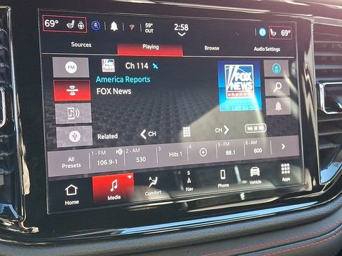 Used 2024 Dodge Durango GT image 24