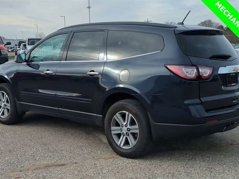 Used 2015 Chevrolet Traverse LT image 6