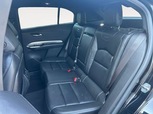 Used 2022 Cadillac XT4 Premium Luxury w/ Safety Alert Package FWD image 13