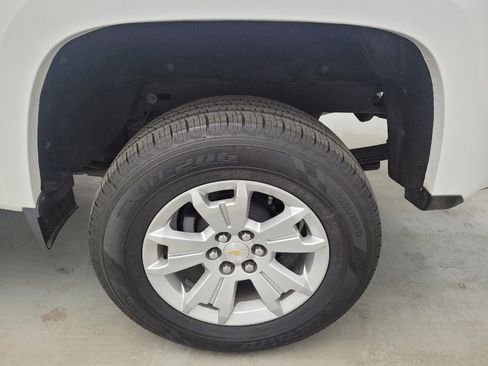 Used 2015 Chevrolet Colorado LT w/ LT Convenience Package AWD/4WD image 31