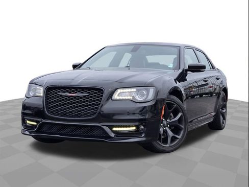 Used 2021 Chrysler 300 S w/ S Model Appearance Package image 1