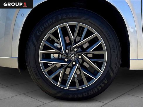 Certified 2025 Lexus TX 350 AWD image 8