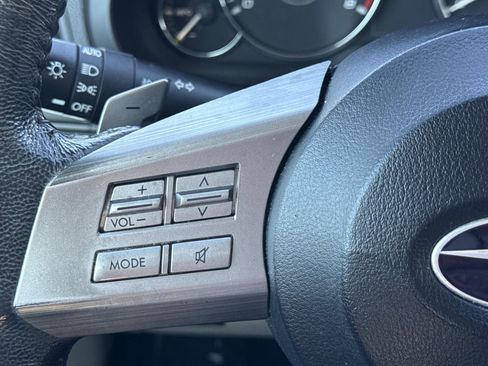 Used 2011 Subaru Outback 2.5i Premium w/ All-Weather Pkg image 18