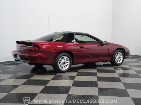 Used 1994 Chevrolet Camaro Z28 RWD image 13
