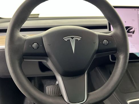 Used 2022 Tesla Model 3 Long Range image 11