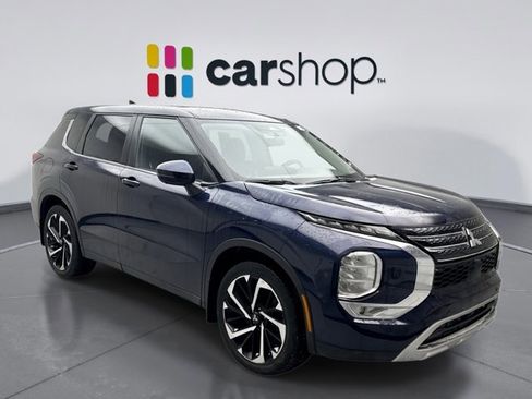 Used 2022 Mitsubishi Outlander SE image 5