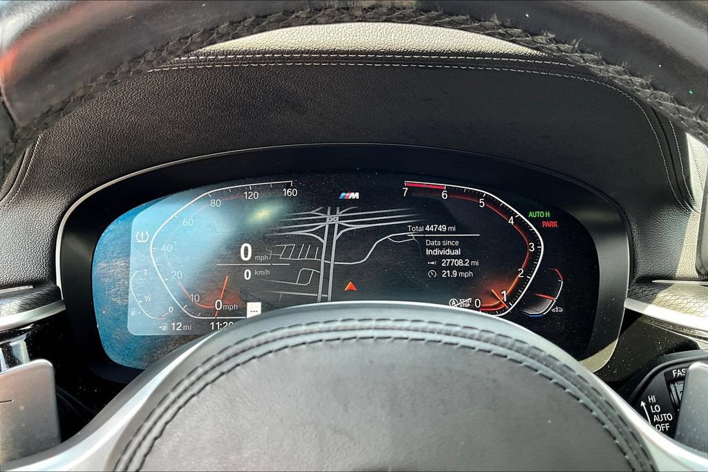 Used 2023 BMW 530i w/ M Sport Package RWD image 13