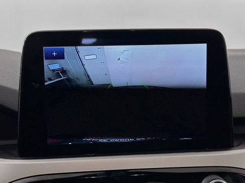 Used 2020 Ford Escape SE image 13