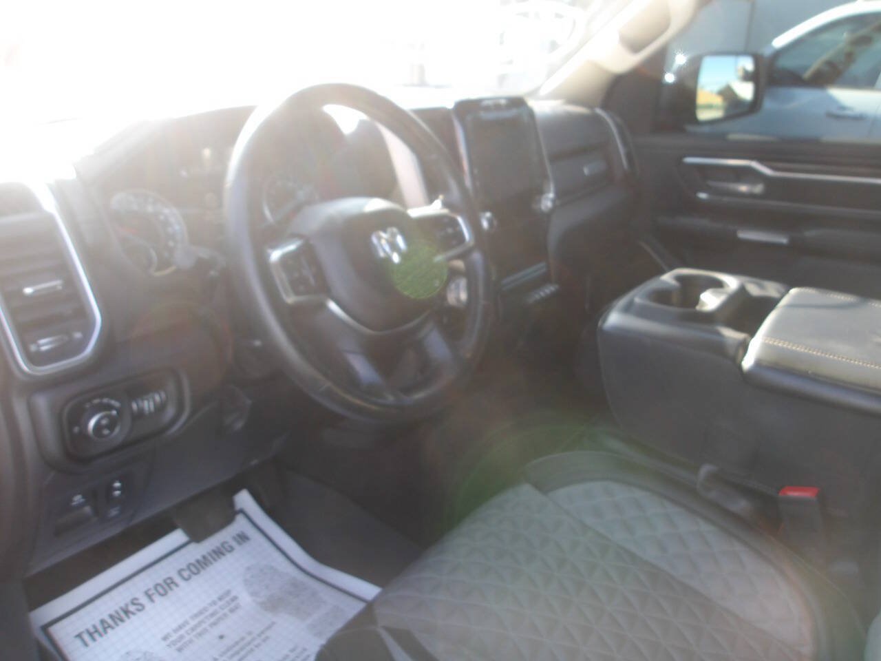 Used 2019 RAM 1500 Laramie AWD/4WD image 11