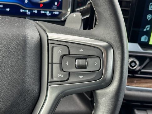 Used 2023 Chevrolet Silverado 1500 LT Trail Boss w/ Convenience Package II image 32