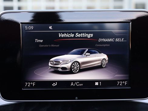 Used 2018 Mercedes-Benz C 300 Cabriolet image 23