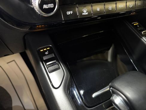 Certified 2022 Kia Telluride S image 30