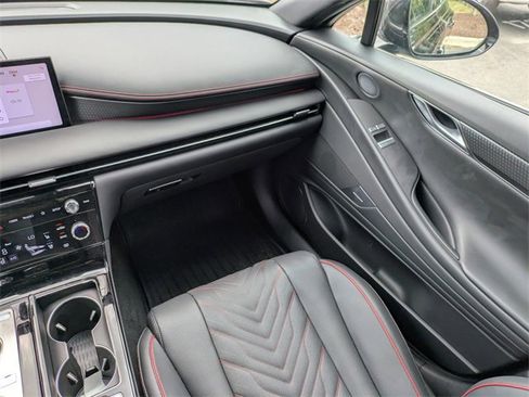 Used 2025 Genesis G80 2.5T Sport Prestige image 15