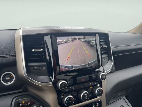 Used 2019 RAM 1500 Laramie image 25
