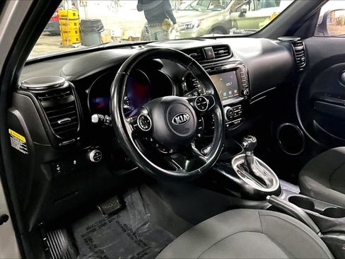 Used 2015 Kia Soul ! w/ Sun & Sound Package image 18