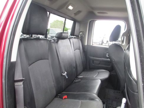 Used 2017 RAM 1500 Laramie AWD/4WD image 25