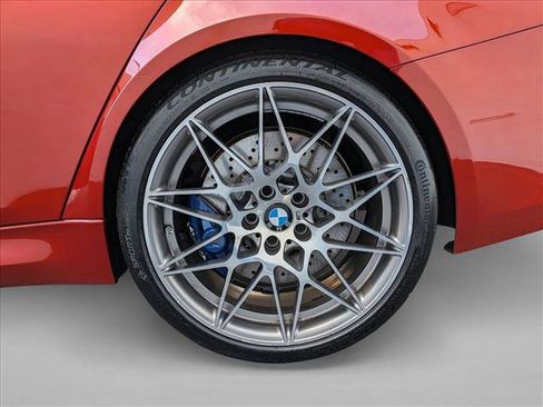 Used 2017 BMW M3 RWD image 20
