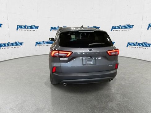 New 2026 Ford Escape ST-Line w/ Tech Pack #1 AWD/4WD image 9