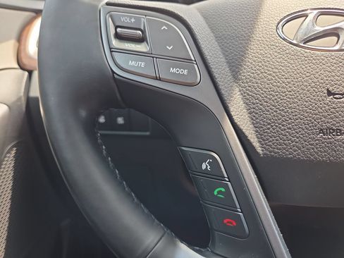Used 2019 Hyundai Santa Fe XL FWD image 35
