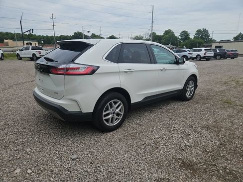 Used 2022 Ford Edge SEL w/ Convenience Package AWD/4WD image 4