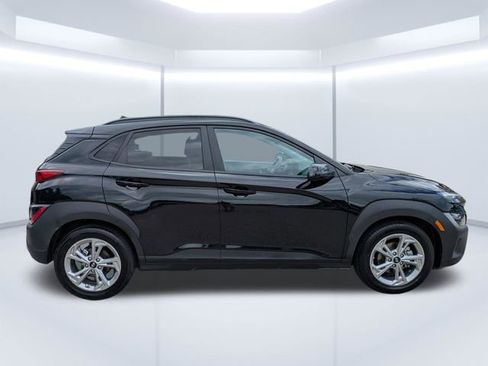Used 2023 Hyundai Kona SEL w/ Convenience Package FWD image 3