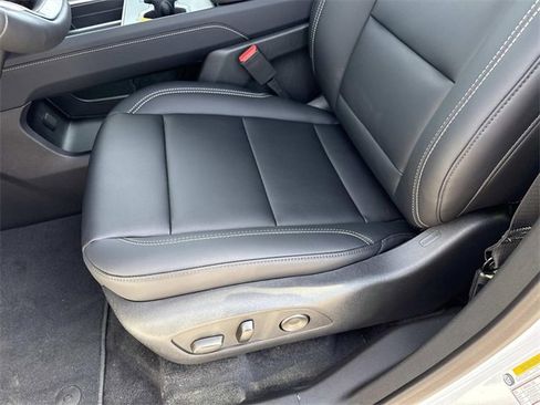 New 2026 GMC Acadia Elevation w/ Super Cruise Package image 15